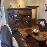 La Casa De La Grilla 坎德莱达