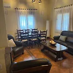 La Casa De La Grilla 度假居